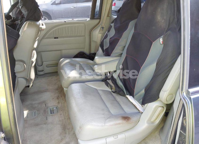 Photo 8 of 2005 Honda Odyssey EX-L (VIN 5FNRL38635B058380)