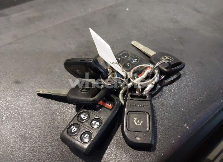 Photo 11 of 2005 Honda Odyssey EX-L (VIN 5FNRL38635B085790)