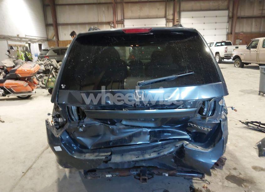 Photo 17 of 2005 Honda Odyssey EX-L (VIN 5FNRL38635B085790)