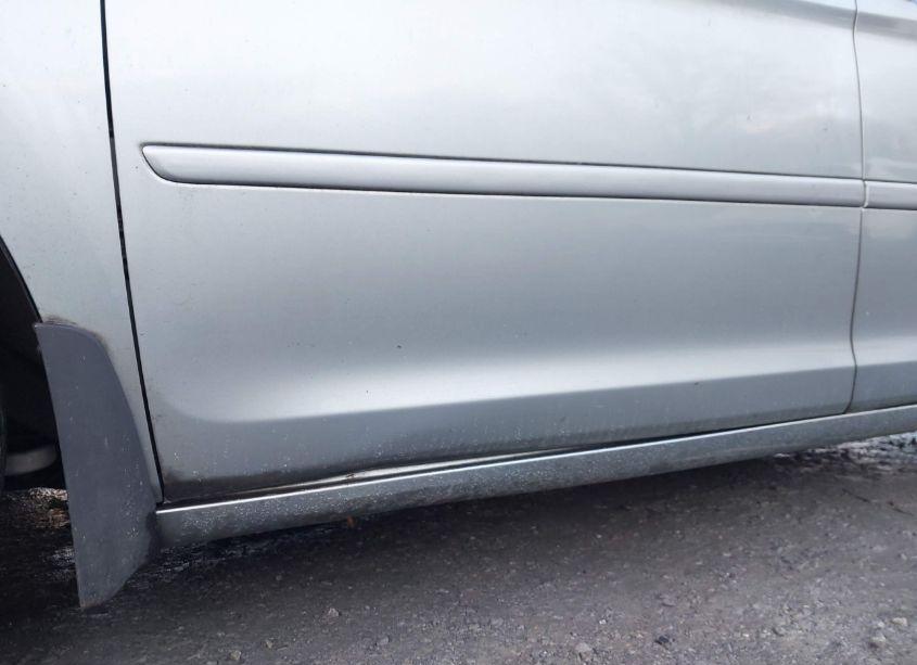 Photo 12 of 2005 Honda Odyssey EX-L (VIN 5FNRL38635B096286)