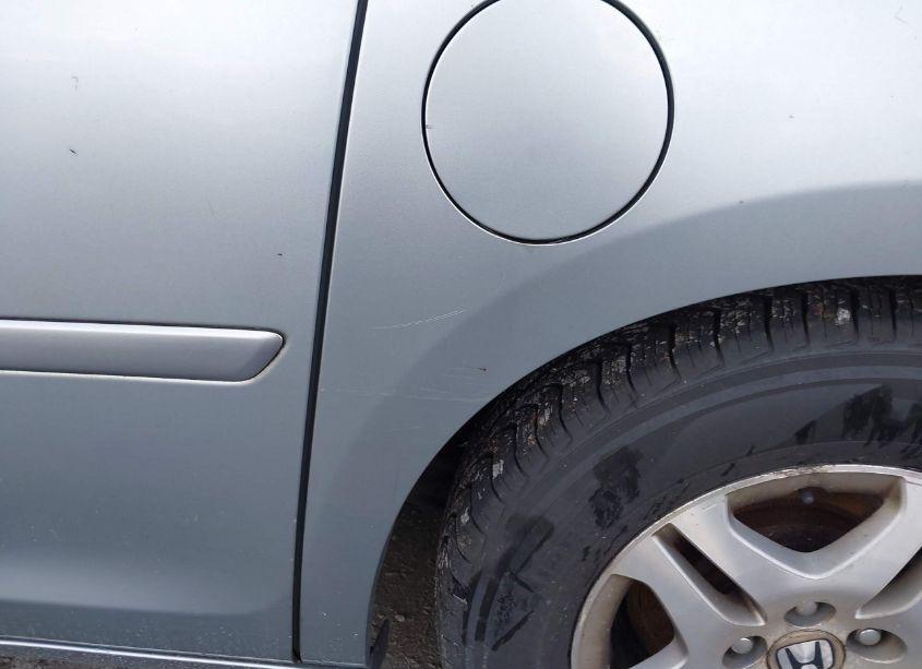 Photo 17 of 2005 Honda Odyssey EX-L (VIN 5FNRL38635B096286)