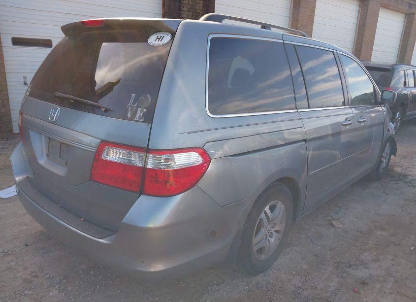 Photo 4 of 2007 Honda Odyssey EX-L (VIN 5FNRL38637B009425)
