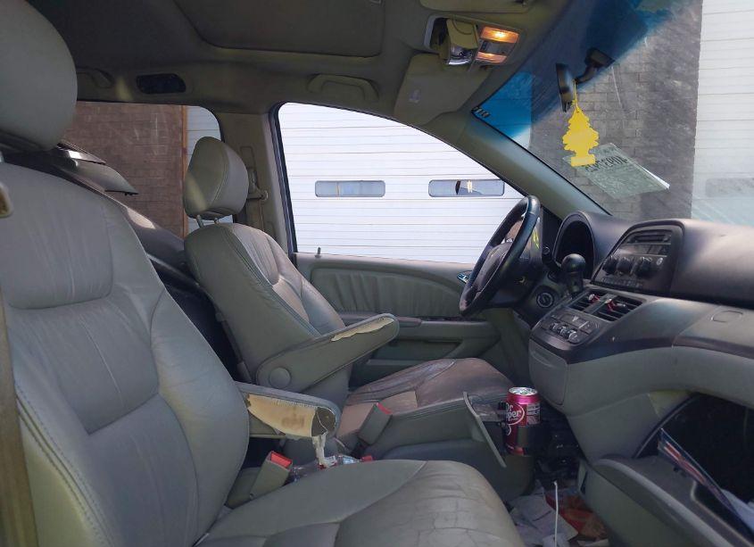 Photo 5 of 2007 Honda Odyssey EX-L (VIN 5FNRL38637B009425)