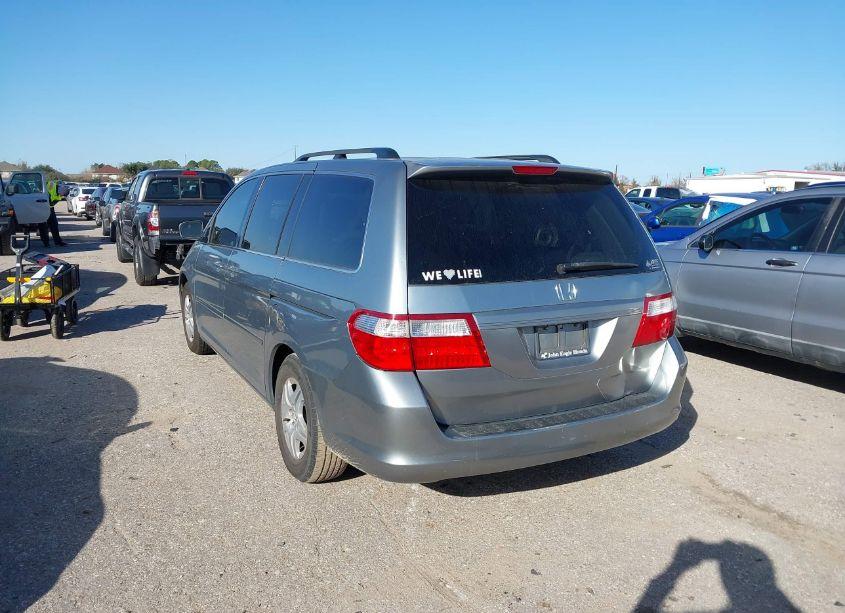 Photo 3 of 2007 Honda Odyssey EXL (VIN 5FNRL38637B082827)