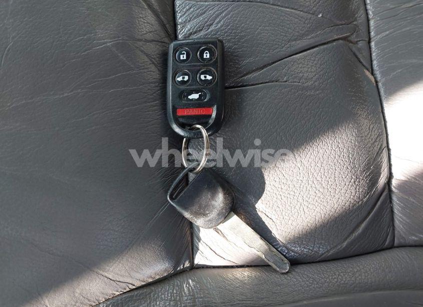 Photo 11 of 2009 Honda Odyssey EX-L (VIN 5FNRL38639B022453)