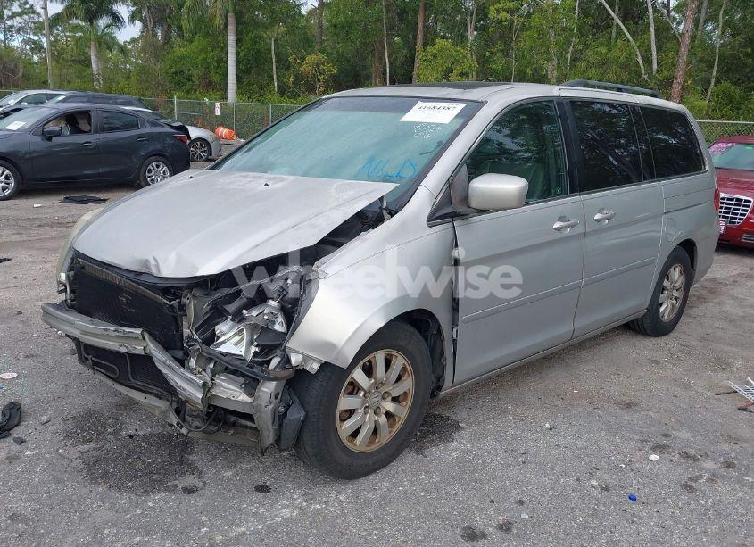 Photo 2 of 2009 Honda Odyssey EX-L (VIN 5FNRL38639B052875)