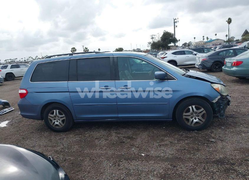 Photo 14 of 2006 Honda Odyssey EX-L (VIN 5FNRL38646B058678)