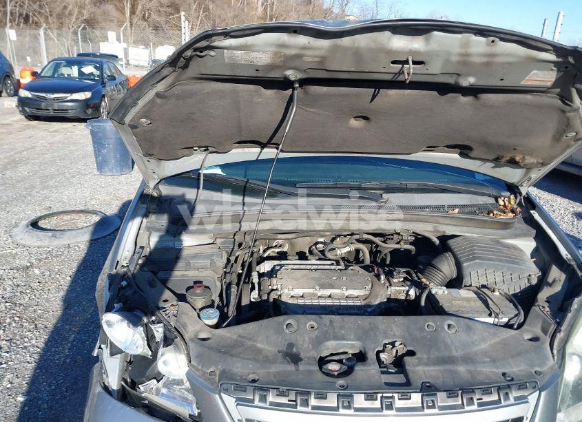 Photo 10 of 2006 Honda Odyssey EX-L (VIN 5FNRL38646B100332)