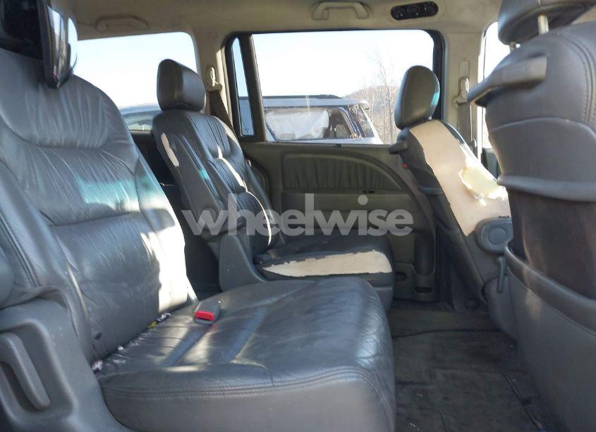 Photo 8 of 2006 Honda Odyssey EX-L (VIN 5FNRL38646B100332)