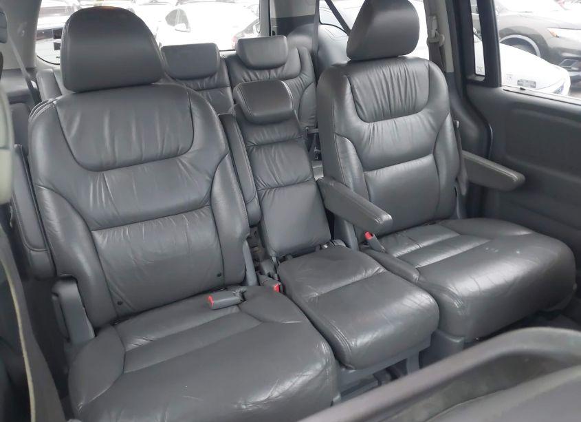 Photo 8 of 2006 Honda Odyssey EX-L (VIN 5FNRL38646B109662)