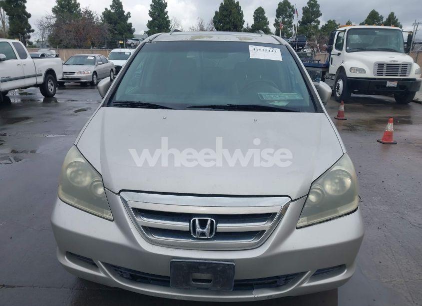 Photo 6 of 2006 Honda Odyssey EX-L (VIN 5FNRL38646B401893)