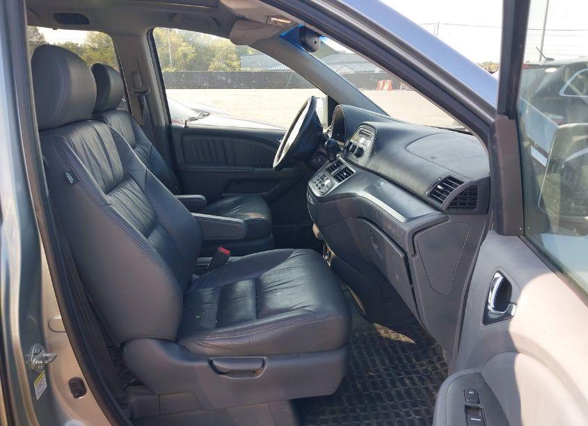 Photo 5 of 2007 Honda Odyssey EX-L (VIN 5FNRL38647B007750)