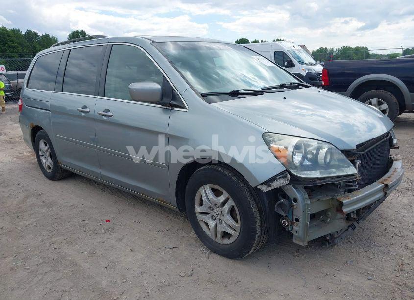 2007 Honda Odyssey EX-L (VIN 5FNRL38647B048265) main photo