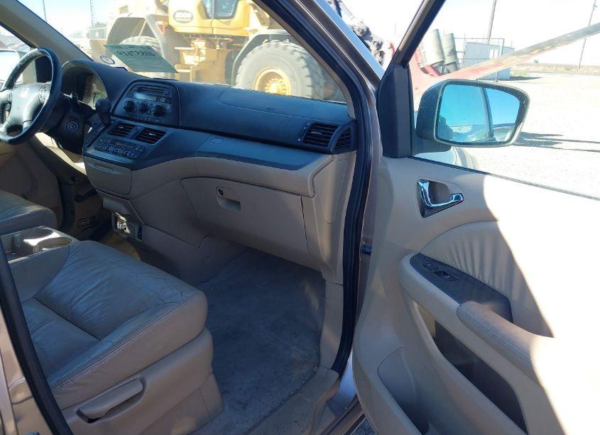 Photo 5 of 2007 Honda Odyssey EX-L (VIN 5FNRL38647B053885)