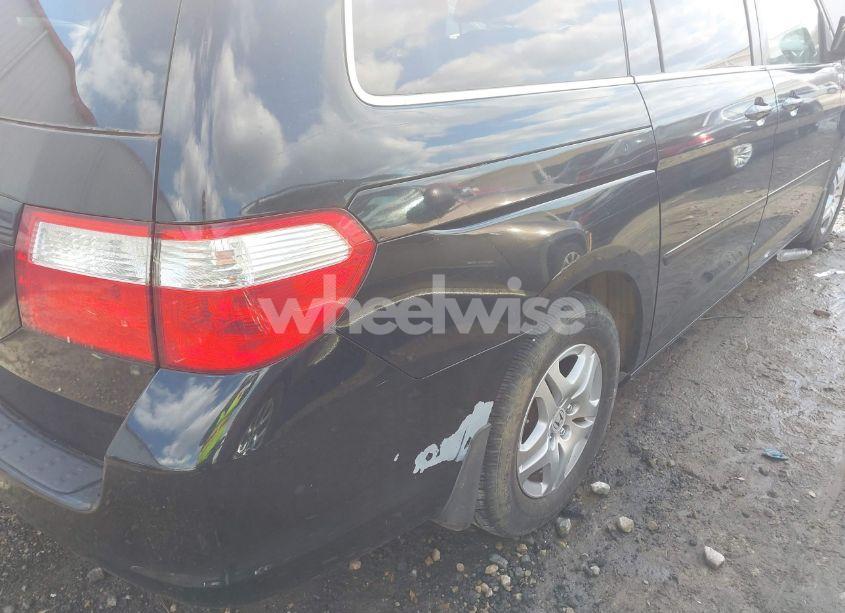 Photo 6 of 2007 Honda Odyssey EX-L (VIN 5FNRL38647B137141)