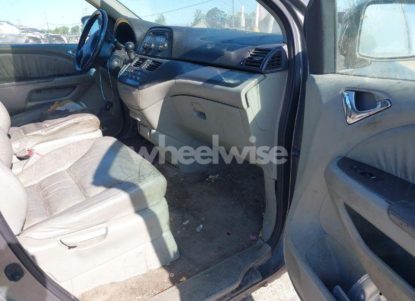 Photo 5 of 2007 Honda Odyssey EX-L (VIN 5FNRL38647B443269)