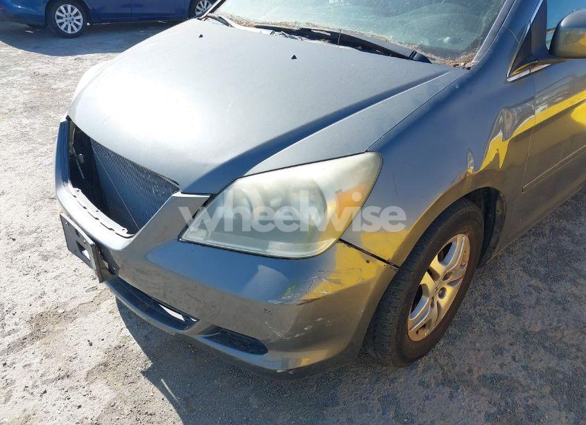 Photo 6 of 2007 Honda Odyssey EX-L (VIN 5FNRL38647B443269)