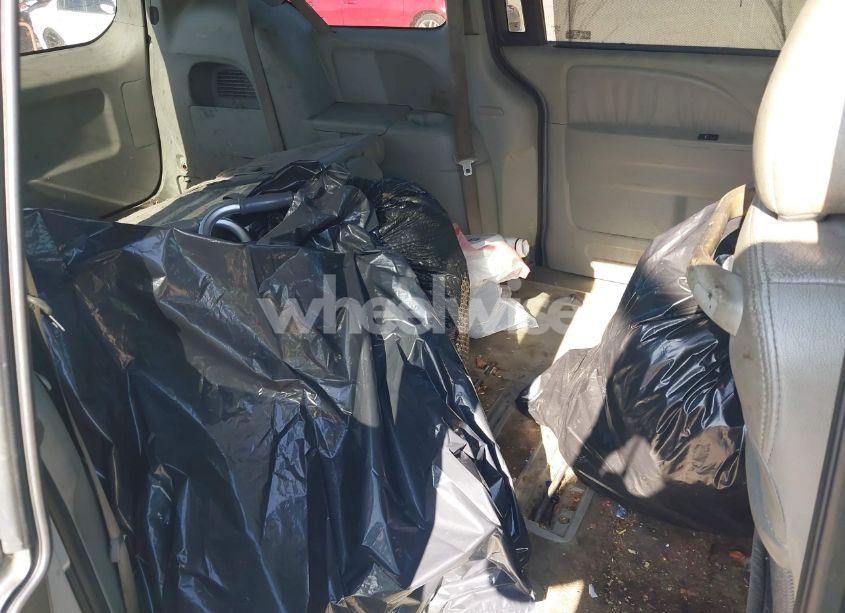 Photo 8 of 2007 Honda Odyssey EX-L (VIN 5FNRL38647B443269)