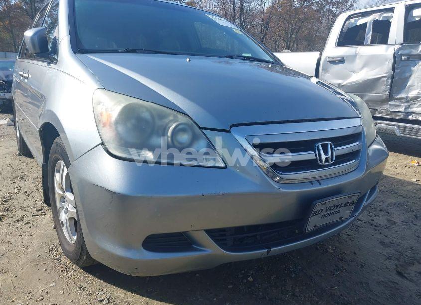 Photo 6 of 2006 Honda Odyssey EX-L (VIN 5FNRL38656B065493)
