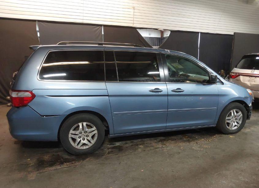 Photo 14 of 2006 Honda Odyssey EX-L (VIN 5FNRL38656B082388)