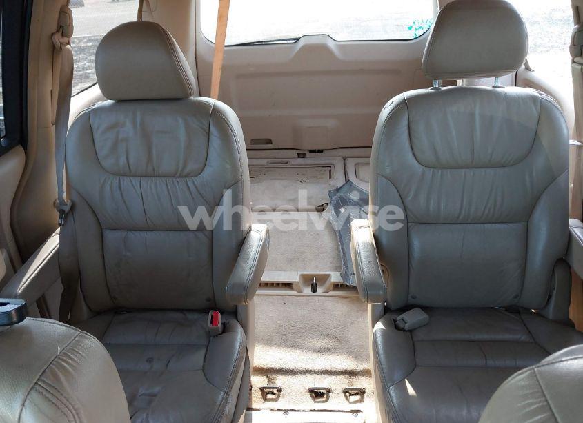 Photo 8 of 2006 Honda Odyssey EX-L (VIN 5FNRL38656B411090)