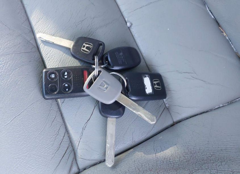 Photo 11 of 2007 Honda Odyssey EX-L (VIN 5FNRL38657B001777)