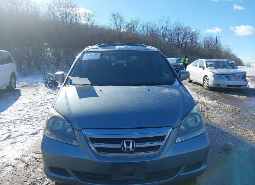 Photo 6 of 2007 Honda Odyssey EX-L (VIN 5FNRL38657B001777)