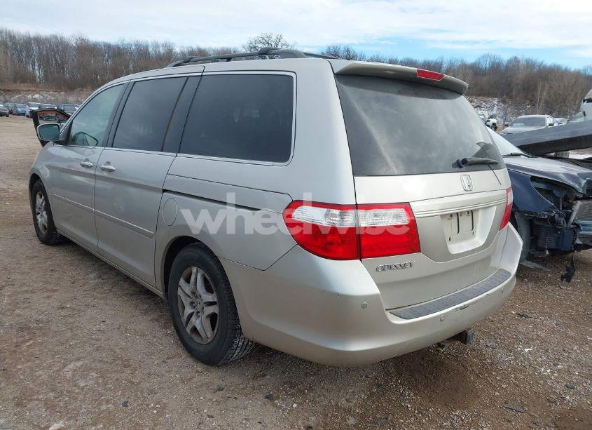 Photo 3 of 2007 Honda Odyssey EX-L (VIN 5FNRL38657B027277)
