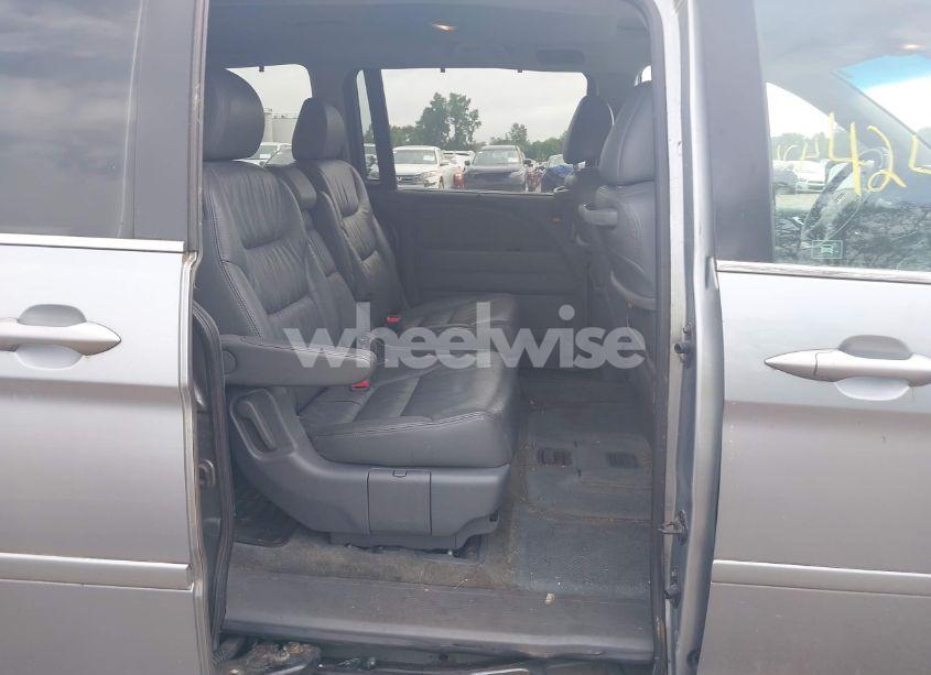Photo 8 of 2007 Honda Odyssey EX-L (VIN 5FNRL38657B074826)