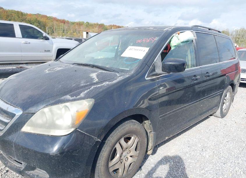 Photo 2 of 2007 Honda Odyssey EX-L (VIN 5FNRL38657B090346)