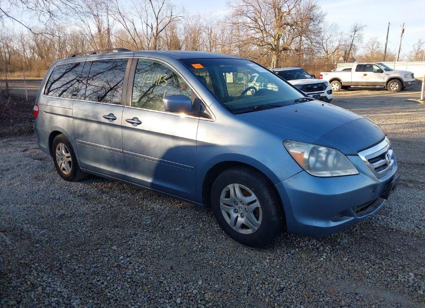 2007 Honda Odyssey EX-L (VIN 5FNRL38657B095627) main photo