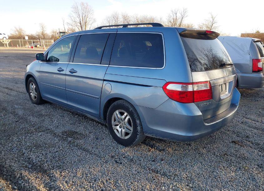 Photo 3 of 2007 Honda Odyssey EX-L (VIN 5FNRL38657B095627)