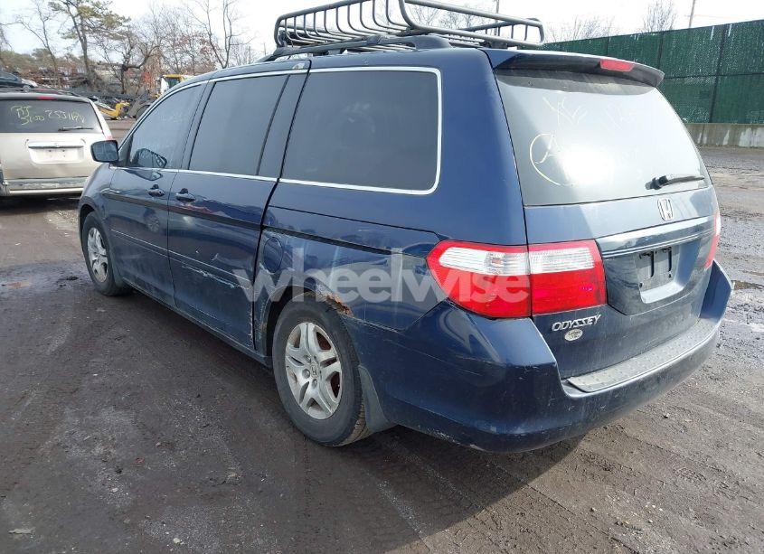Photo 3 of 2007 Honda Odyssey EX-L (VIN 5FNRL38657B097104)