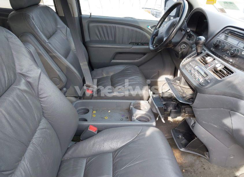 Photo 5 of 2007 Honda Odyssey EX-L (VIN 5FNRL38657B097104)