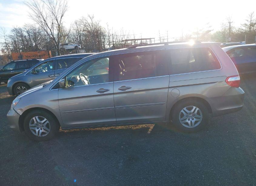 Photo 14 of 2007 Honda Odyssey EX-L (VIN 5FNRL38657B100759)