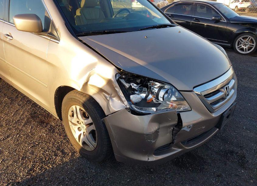 Photo 6 of 2007 Honda Odyssey EX-L (VIN 5FNRL38657B100759)