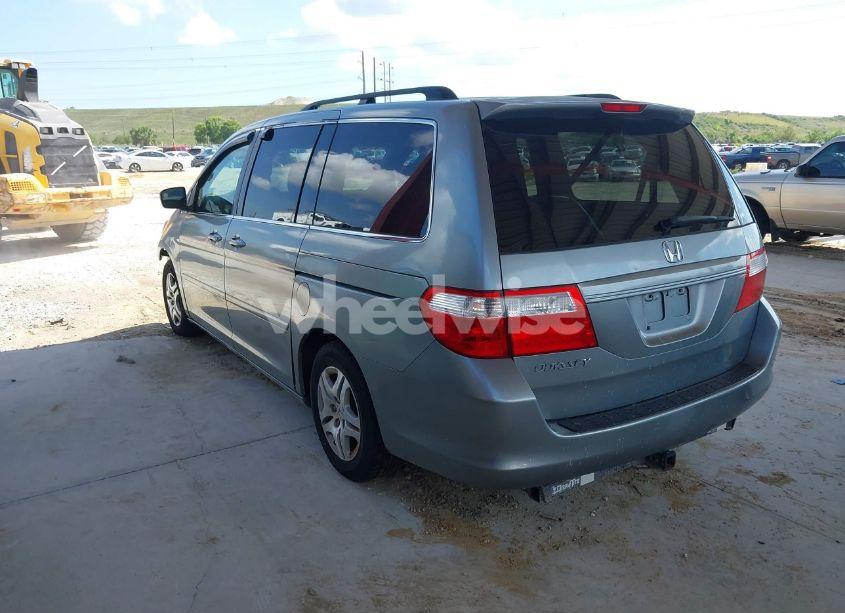 Photo 3 of 2007 Honda Odyssey EX-L (VIN 5FNRL38657B116038)