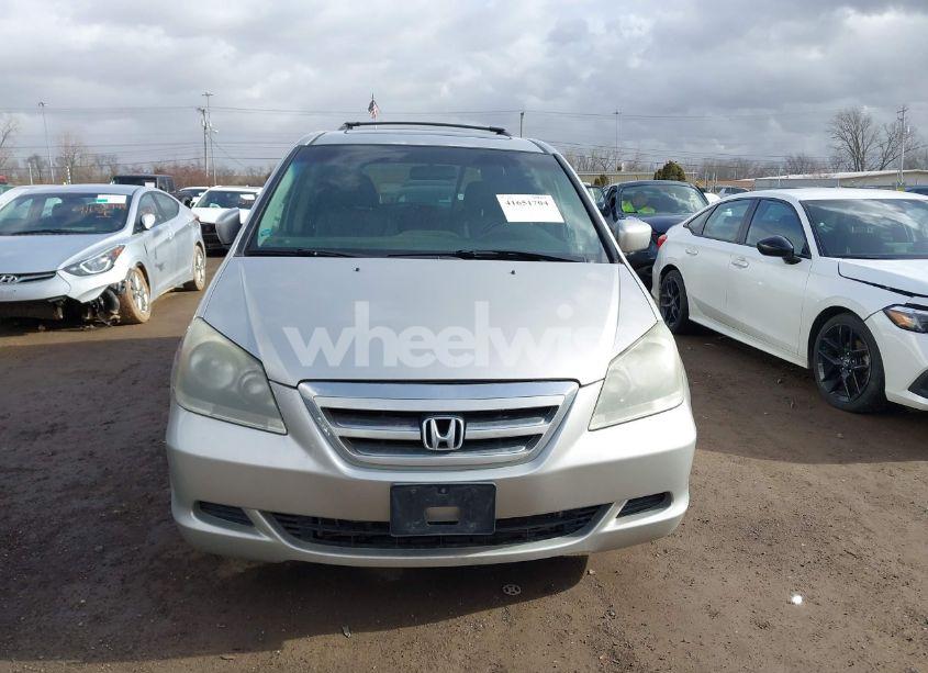 Photo 12 of 2007 Honda Odyssey EX-L (VIN 5FNRL38657B452482)