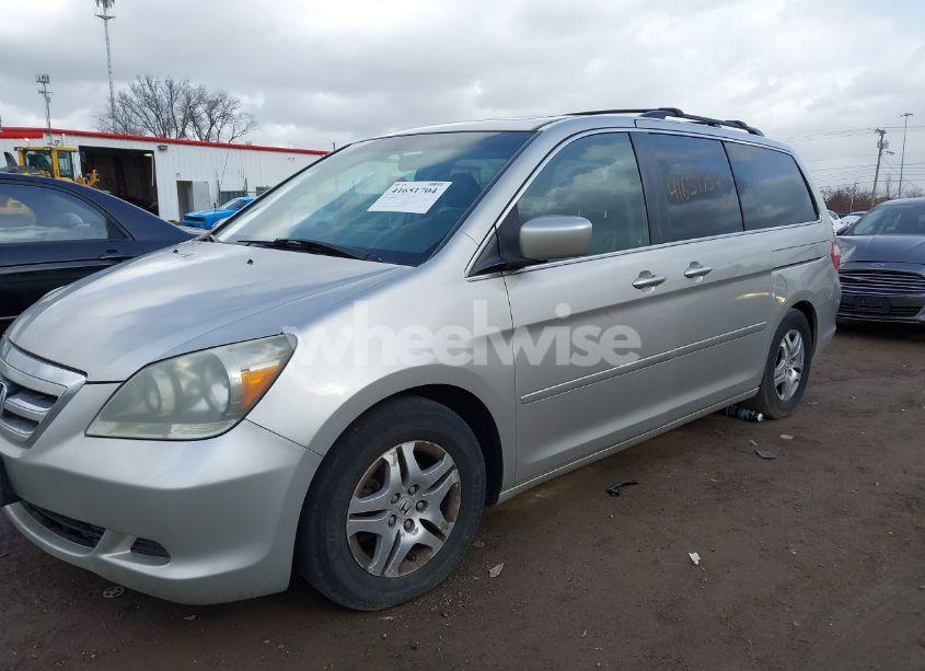 Photo 6 of 2007 Honda Odyssey EX-L (VIN 5FNRL38657B452482)