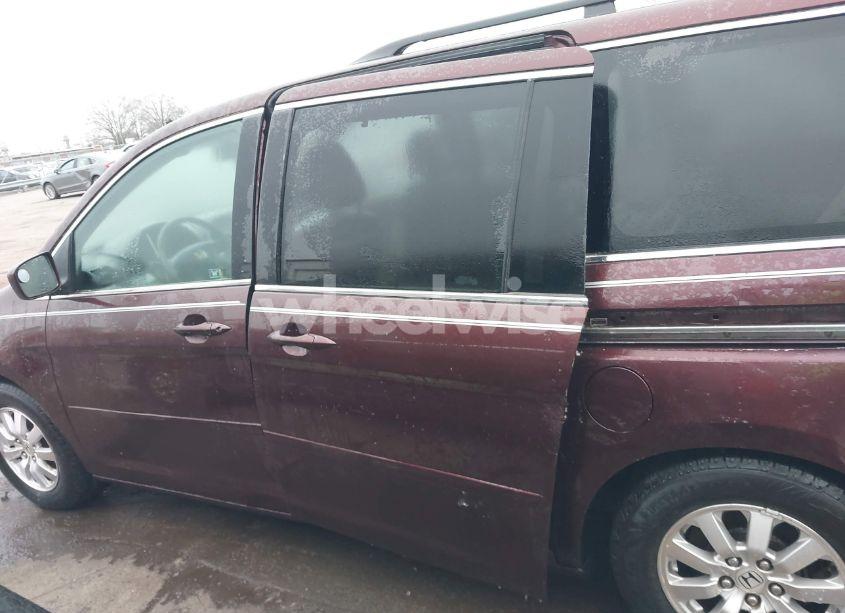 Photo 14 of 2008 Honda Odyssey EX-L (VIN 5FNRL38658B004485)