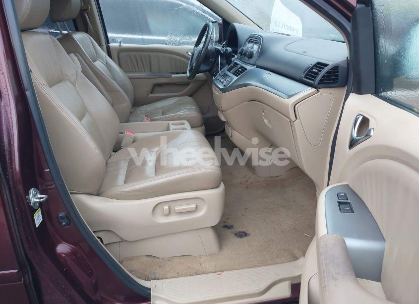 Photo 5 of 2008 Honda Odyssey EX-L (VIN 5FNRL38658B004485)