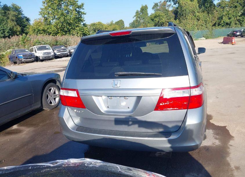 Photo 16 of 2006 Honda Odyssey EX-L (VIN 5FNRL38666B056995)