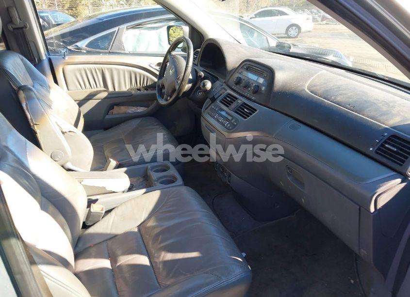 Photo 5 of 2007 Honda Odyssey EX-L (VIN 5FNRL38667B025540)