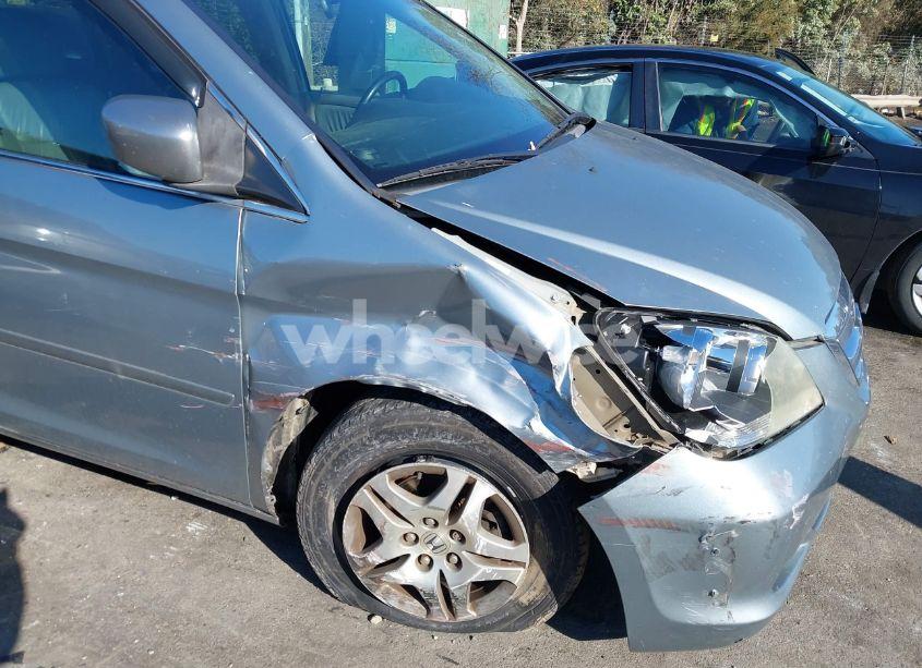 Photo 6 of 2007 Honda Odyssey EX-L (VIN 5FNRL38667B025540)