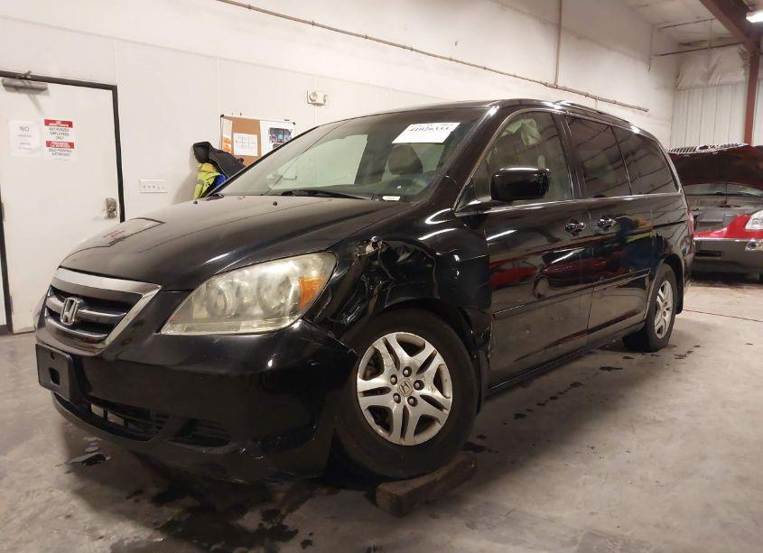 Photo 2 of 2007 Honda Odyssey EX-L (VIN 5FNRL38667B061731)