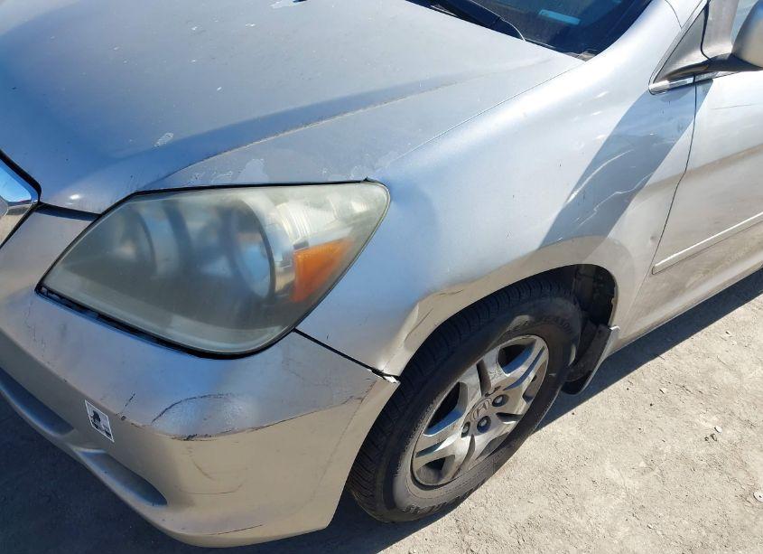 Photo 6 of 2007 Honda Odyssey EX-L (VIN 5FNRL38667B423167)