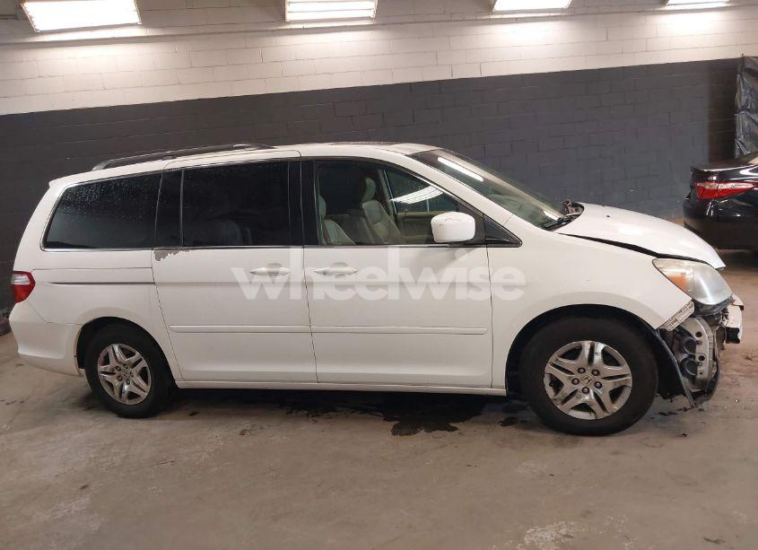 Photo 14 of 2007 Honda Odyssey EX-L (VIN 5FNRL38667B448943)