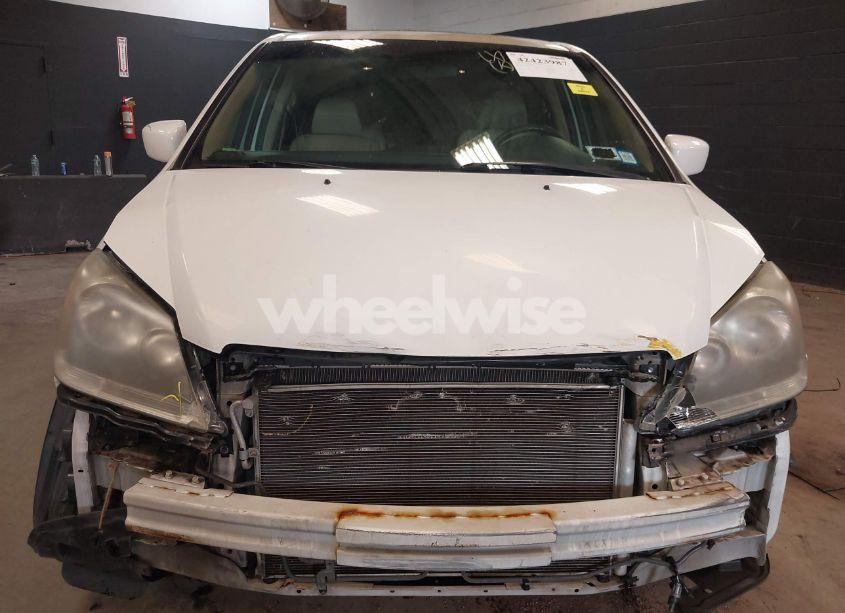 Photo 6 of 2007 Honda Odyssey EX-L (VIN 5FNRL38667B448943)