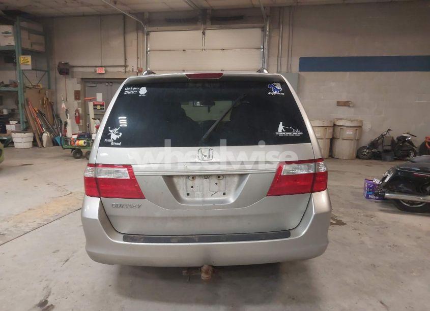 Photo 15 of 2007 Honda Odyssey EX-L (VIN 5FNRL38667B460381)
