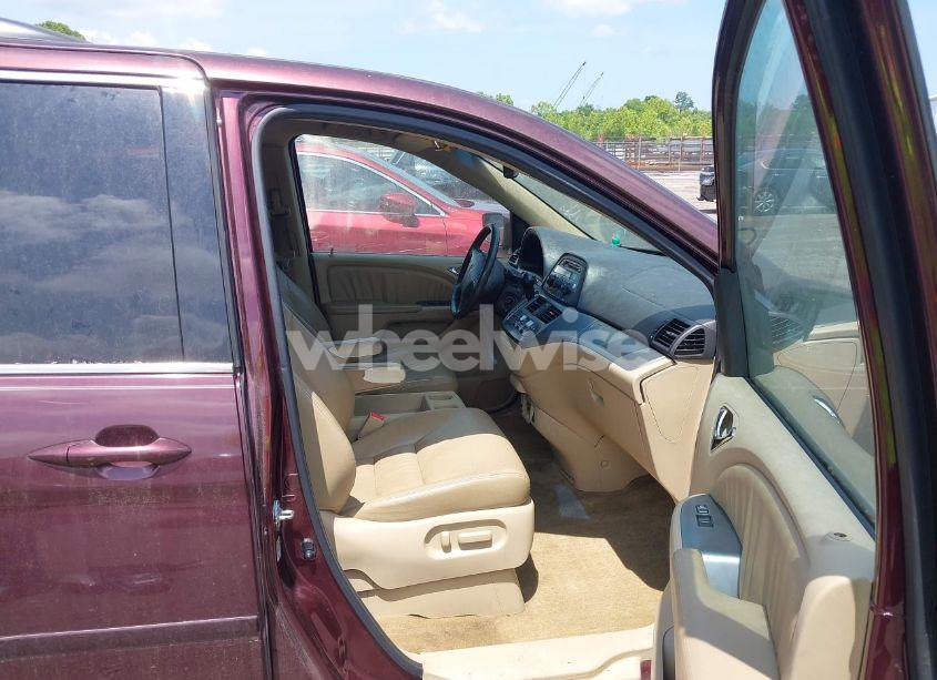 Photo 5 of 2008 Honda Odyssey EX-L (VIN 5FNRL38668B093807)